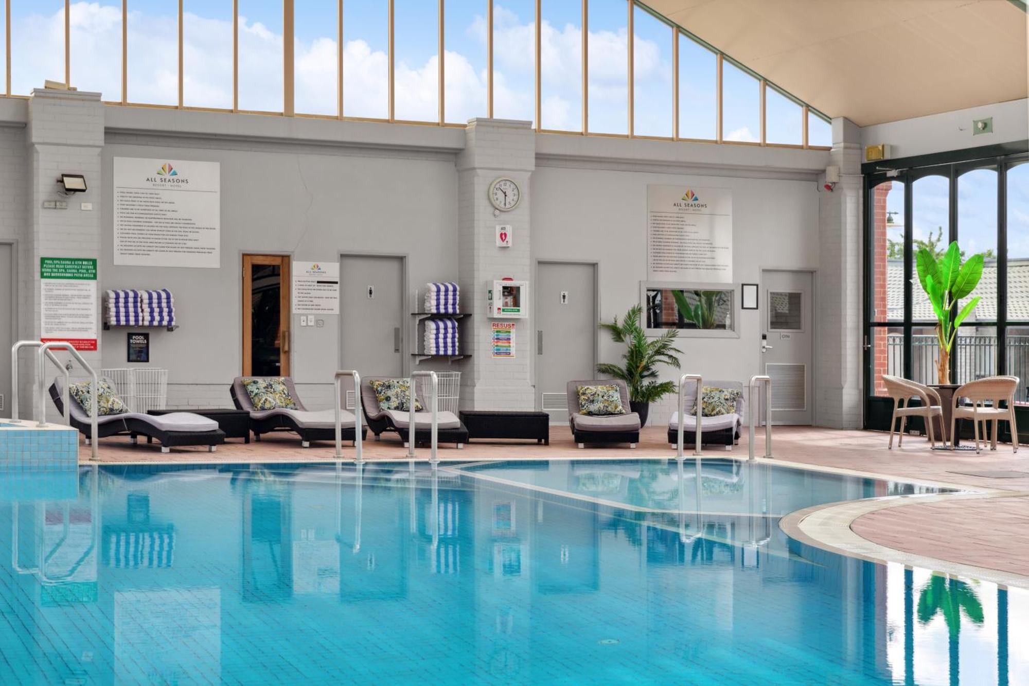 All Seasons Resort Hotel Бендиго Екстериор снимка