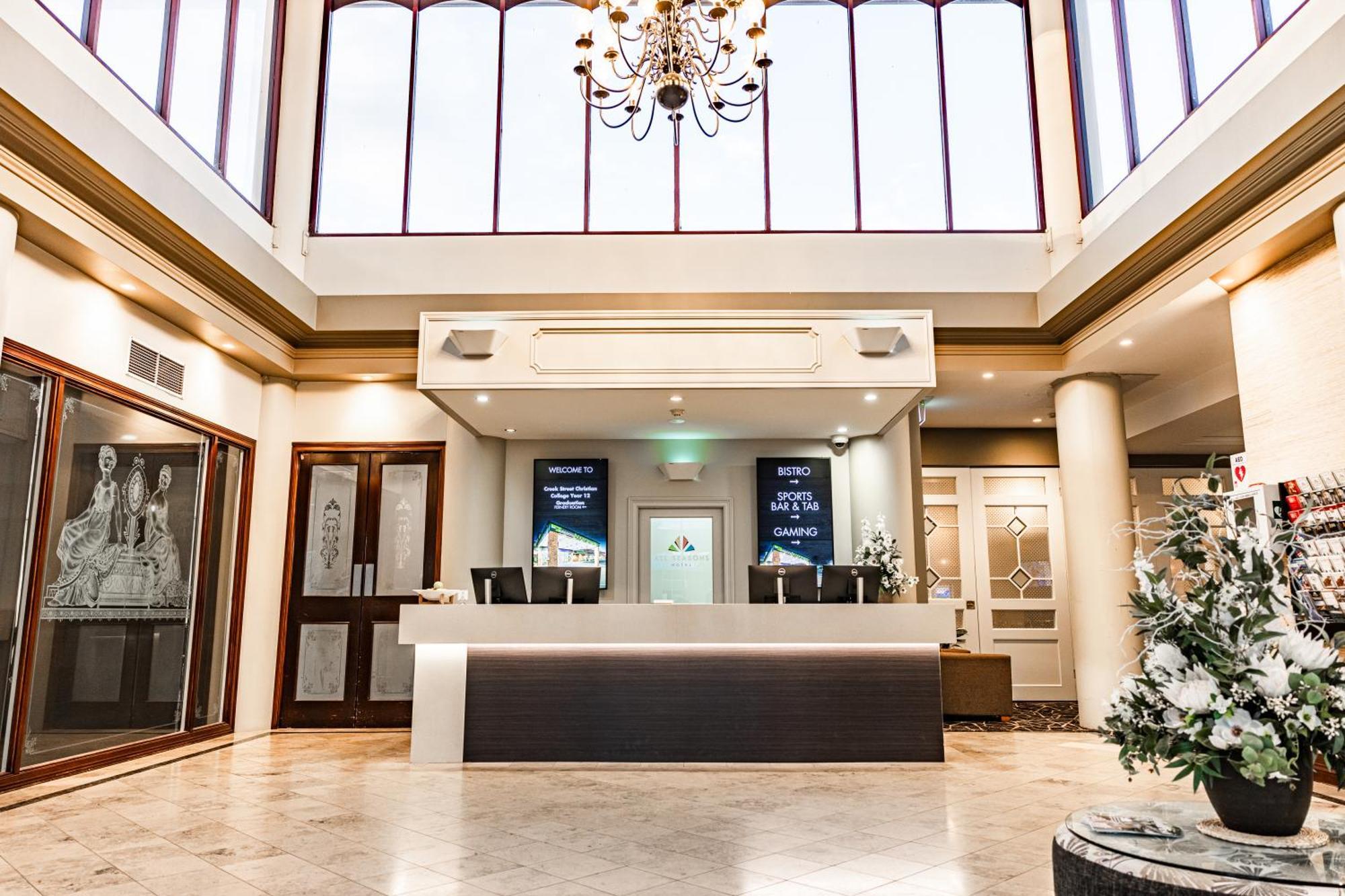All Seasons Resort Hotel Бендиго Екстериор снимка